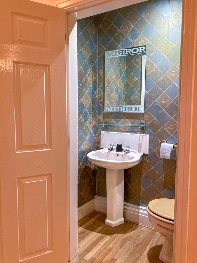 Central Chester Bedrooms 외부 사진