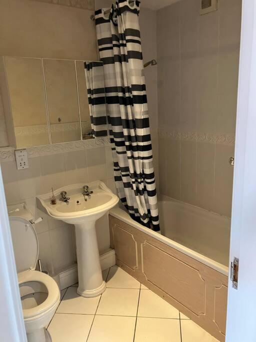Central Chester Bedrooms 외부 사진